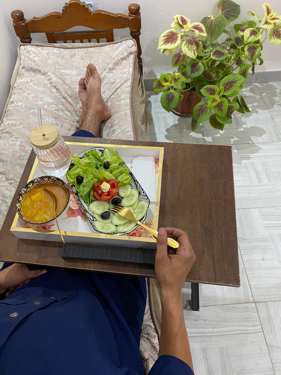 طاولة متعددة الخدمات