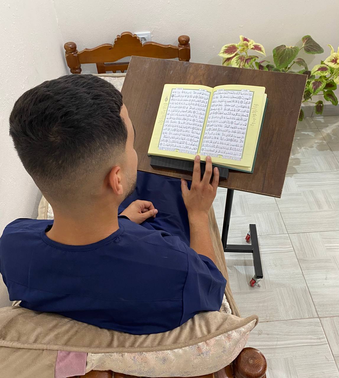 طاولة متعددة الخدمات
